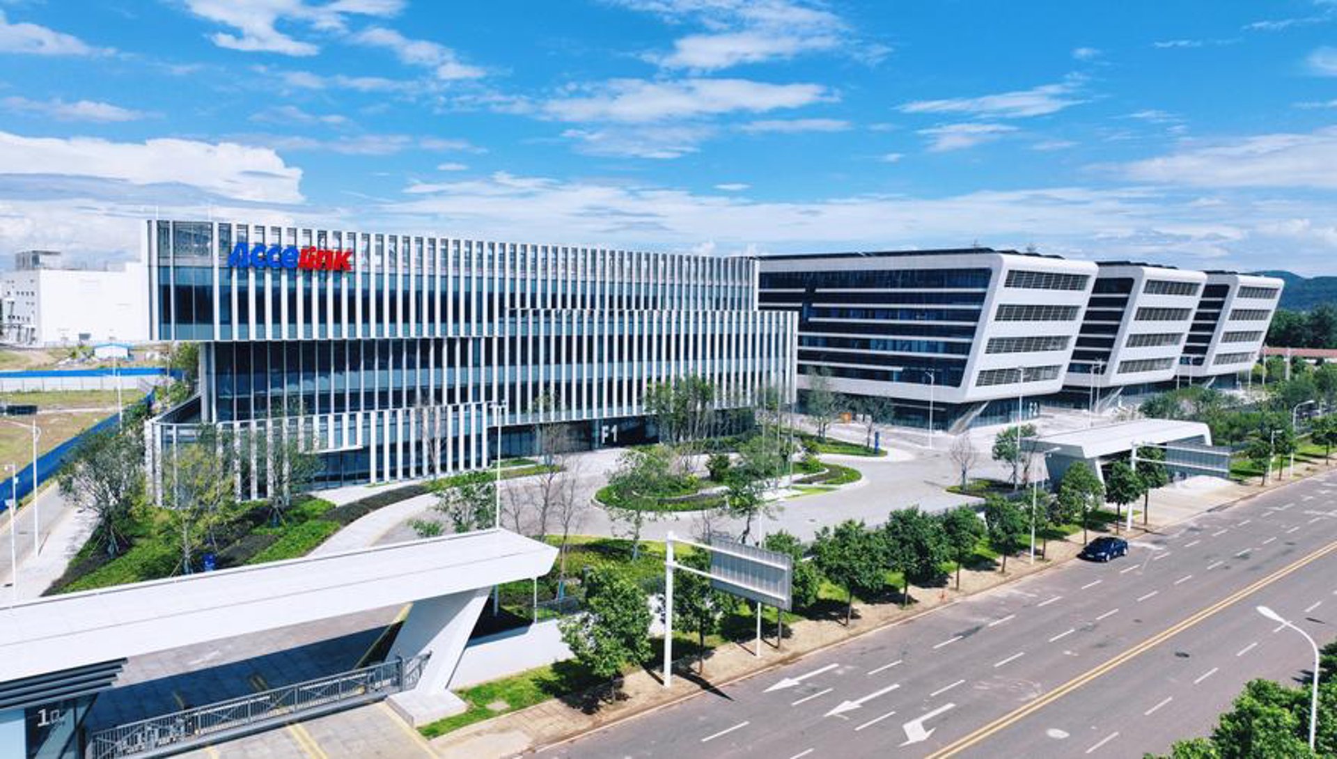 光迅奇点科技